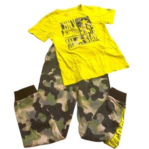 Converse | Camouflage Sweats & Matching Shirt Set of 2 Boys Size Large